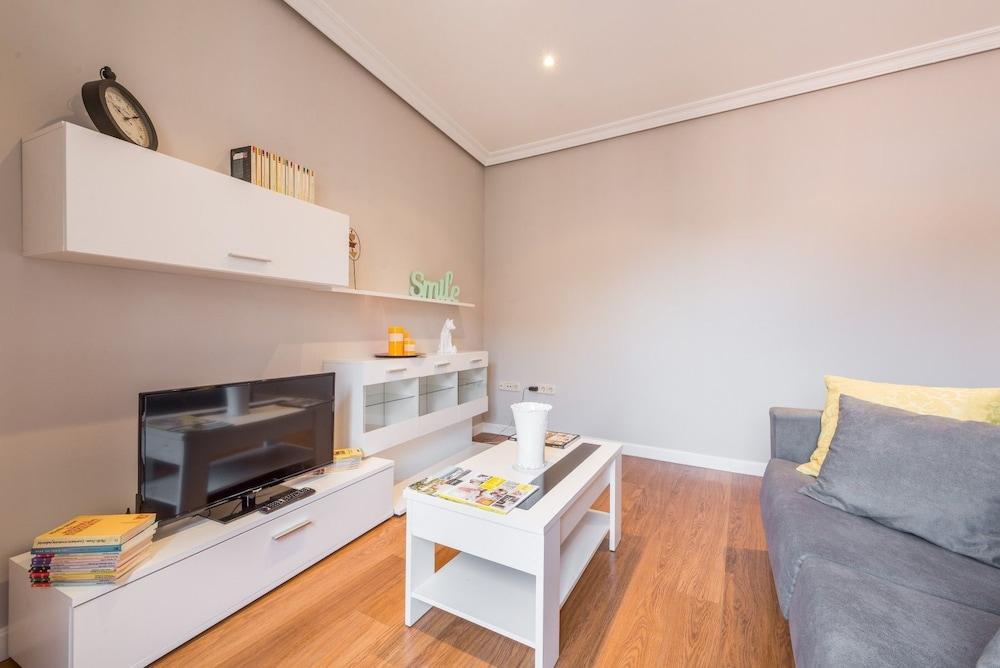 Apartamento - Barrio De Las Letras Madrid Bagian luar foto